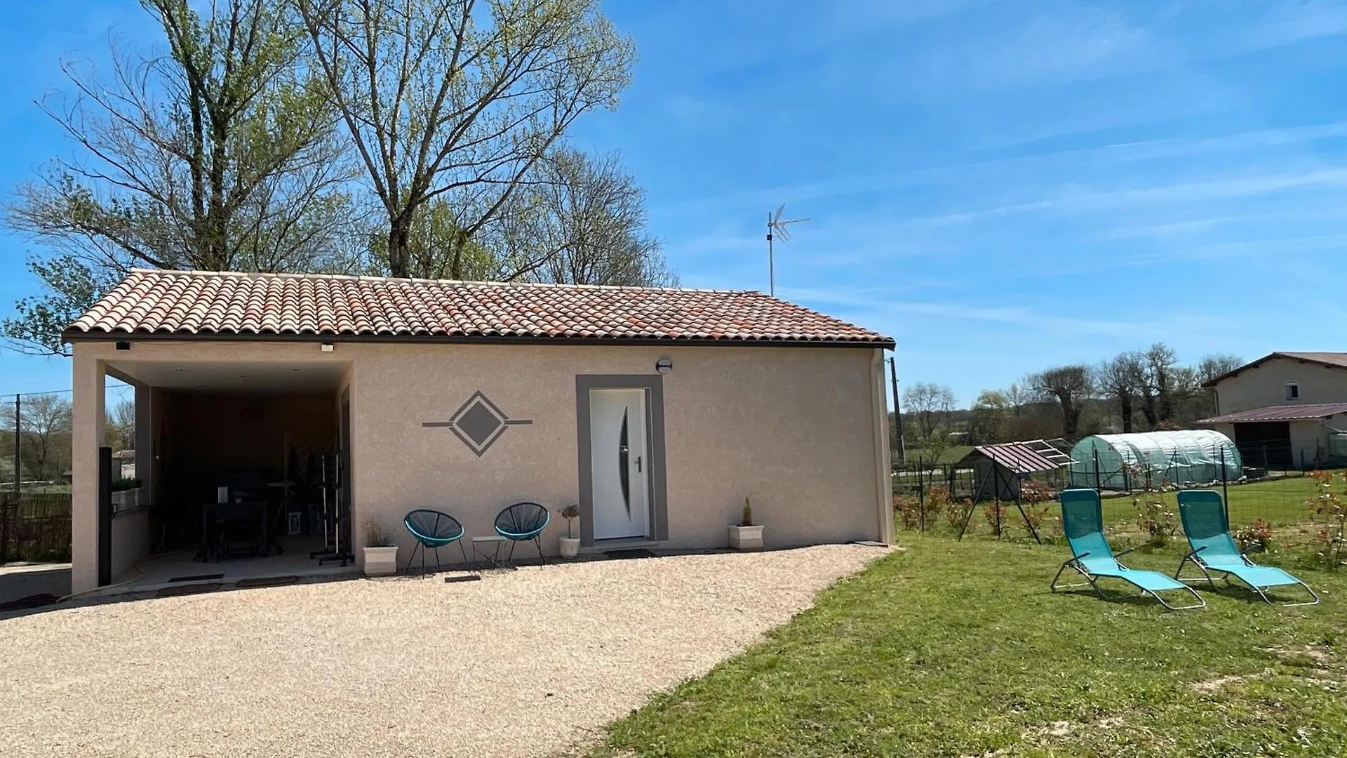 Gite De La Fontaine Avec Jaccuzi Septfonds 0*,  Франция