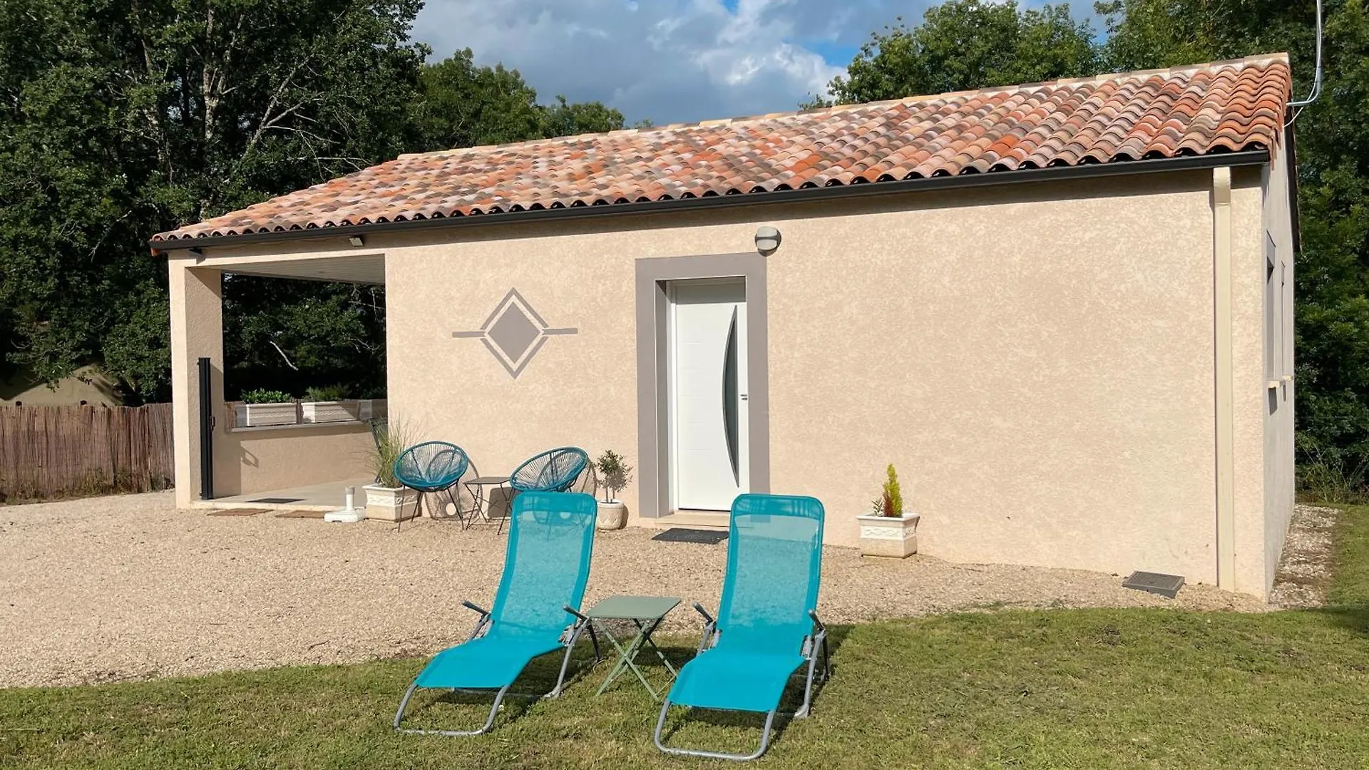 Gite De La Fontaine Avec Jaccuzi Septfonds